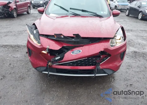 2020 Ford Escape Se z USA, uszkodzony, nr VIN 1FMCU0G60LUB64949